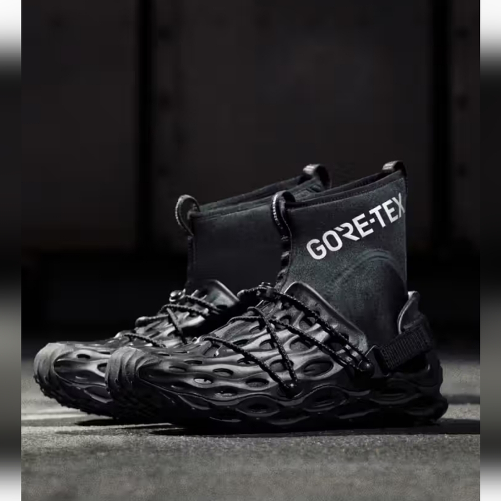 GORE-TEX Black Men's Shoes
